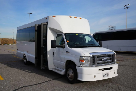 Toronto Limousine Rentals: A Complete Guide to Luxury Transportation